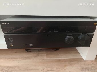 Zesilovač Sony - 4