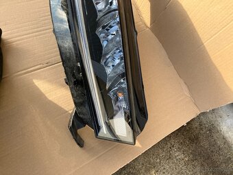 predni svetlo led skoda octavia 4 IV prave pravy - 4