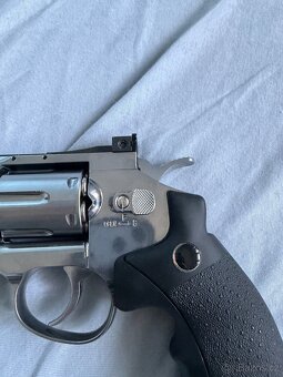 Revolver Umarex Legends S40 - 4