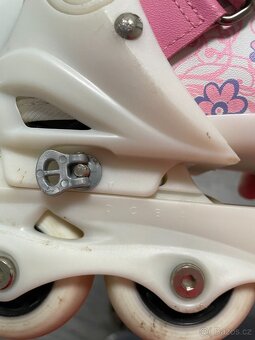 Dětské kolečkové brusle bílé - 4