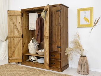 RUSTIKÁLNÍ ŠATNÍ SKŘÍŇ - 4