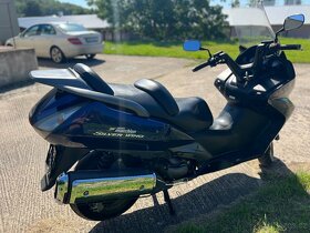 HONDA SILVER WING  FJS 400 - 4