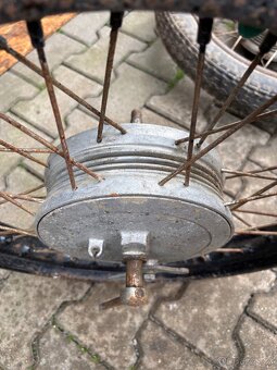 Kola Jawa libeňák - 4