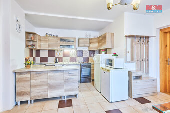 Prodej rodinného domu, 890 m², Bernartice, ul. Bechyňská - 4