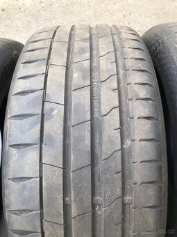 245/45/18 prodám sadu pneu - 4