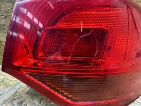 Zadni svetla Opel Astra J kombi 2009-2015 - 4