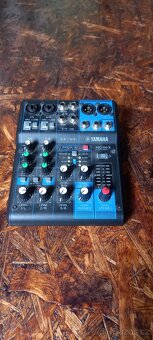 Prodám mix, wah, chorus - 4