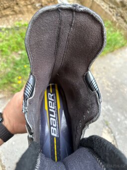 Brusle Bauer Supreme Mach - 4