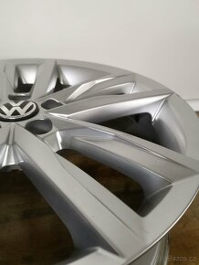 VW Polo VI - 4x orig. ALU disky VW 5x100 R17 - 4