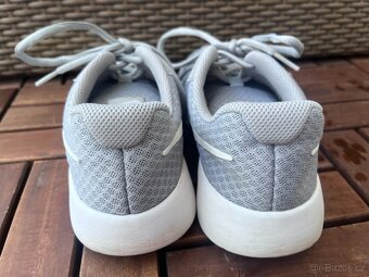 Tenisky, zn.Nike, vel. 38,5 - 4
