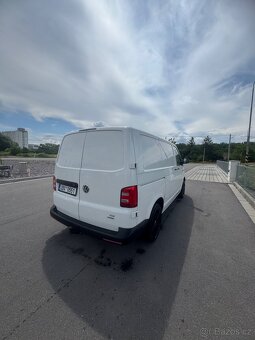 Transporter T6 - 4