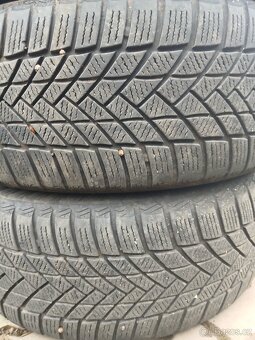 Skoda yeti 225/50R17 - 4