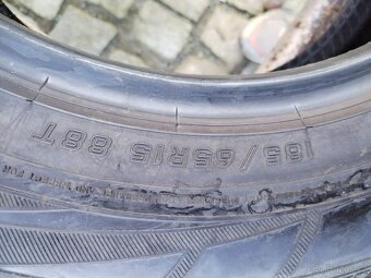 185/65/15 zimni pneu FALKEN a SEMPERIT 185/65 R15 - 4