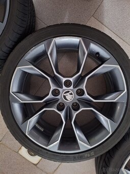 Sada originálních disků Škoda X-TREM R19 včetně pneu - 4