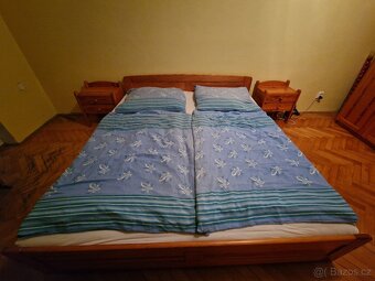 Nábytek z masivu (ložnice) - 4