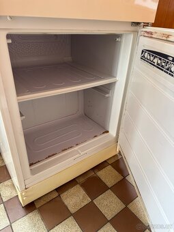 Kombinovaná lednice s mrazákem - 4