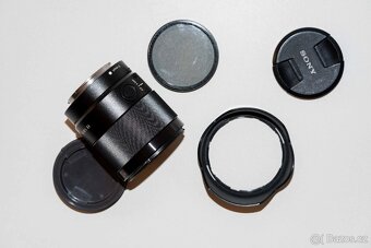 Sony FE 35 mm f/1.8 - 4