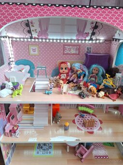 Prodám domeček pro panenky - 4