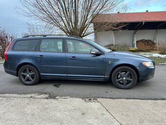 Volvo V70 D5 136kw ND - 4