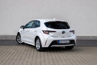 Toyota Corolla 2.0 Hybrid e-CVT - 4