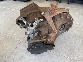 Převodovka 5 rychlostní VW T5 T6 Lift Transportér Multivan - 4