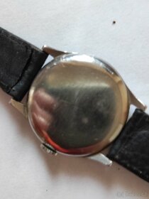 Švýcarské hodinky OMEGA - 4