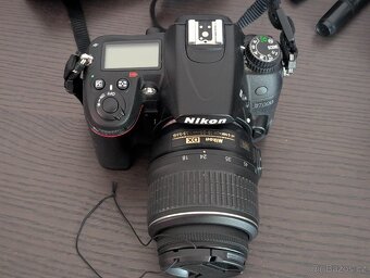 Nikon D7000 + 3 objektivy + bohaté příslušenství - 4