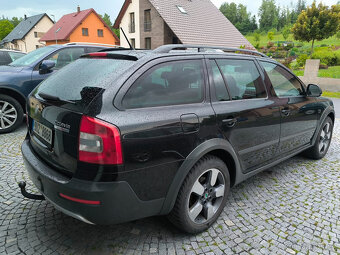 Škoda Octavia II SCOUT 2.0TDi 103kw, facelift, 4x4, DSG - 4