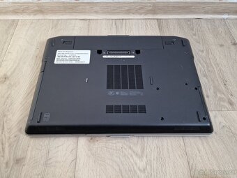 Dell latitude E6420 s podsvícenou klávesnici na filmy inter - 4