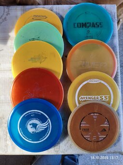 Prodám kompletní set na disc golf. - 4