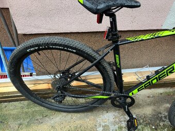 Predám horské kolo LEADERFOX - 4