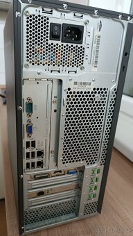 Fujitsu PRIMERGY TX100, 240GB SSD+1TB HDD, 8GB RAM, CPU Xeon - 4