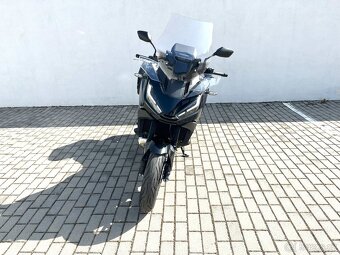 HONDA NT 1100 D - 4