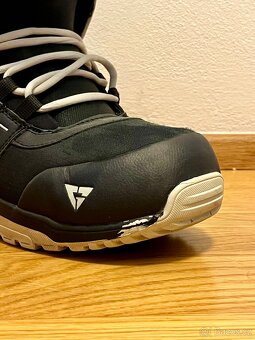 Snowboardové boty Gravity Void – výborný stav - 4