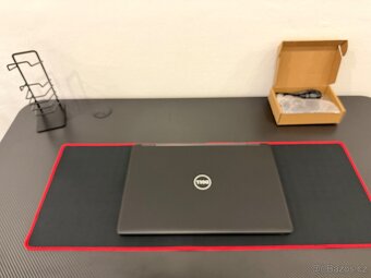 Dell Latitude 5580 – i5 / 8GB / 256GB NVMe / Full HD IPS - 4