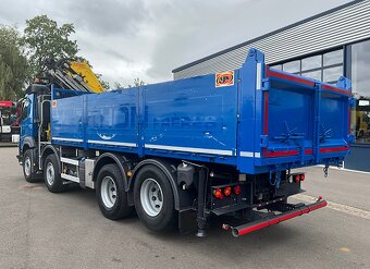 Volvo FMX 540 8x4 - sklápěč s hydraulickou rukou - 4