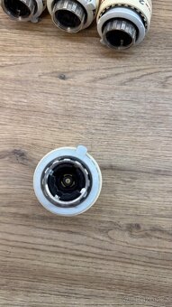 Ruční hlavice pro radiátory - 4