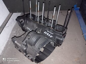 Suzuki GSXR 750,1100 - 4