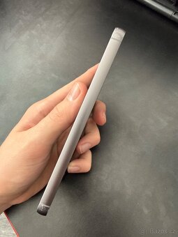 Samsung Galaxy S23FE - 4