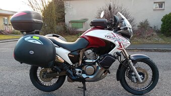 Honda Transalp XL 700VA - 4