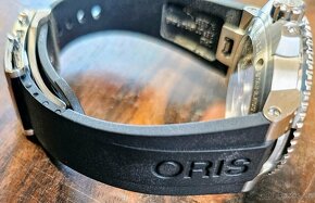 ORIS AQUIS DATE CALIBRE 400 - 4