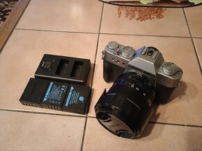 Set Fuji XT20 s 18-55 2.8-4 najezd 7633 - 4