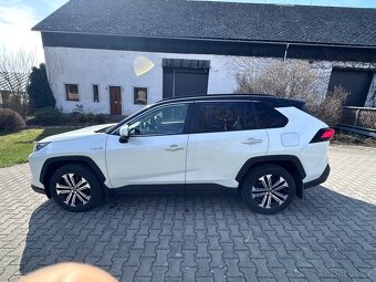 Toyota Rav 4 Hybrid plná výbava JBL, střešní okno tažné - 4