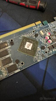 Grafika SAPPHIRE HD 6570 2GB - 4