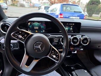 2022 Mercedes-Benz A-Class 180d - 4