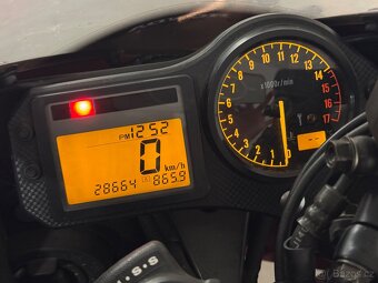 Honda CBR 600F - 4