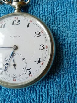 Staré kapesní hodinky DOXA - 4