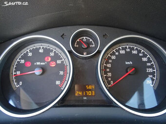 Opel Zafira B, 1.6 LPG Enjoy,2 x kola TK do 14.6.2026 - 4