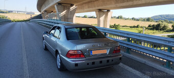 HONDA LEGEND 3.5 V6 153kW 2002 - 4