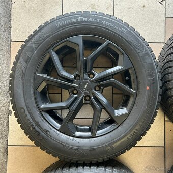 Subaru Outback zimní sada kol KUMHO (hřeby) 225/65/R17 - 4